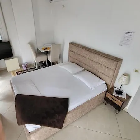 Isabel's Penthouse Overlooking The *